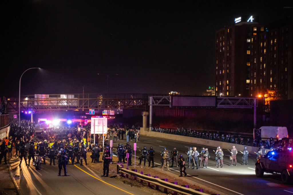 Minnesota Democrats frustrated by arrest of freeway protesters | Alpha ...