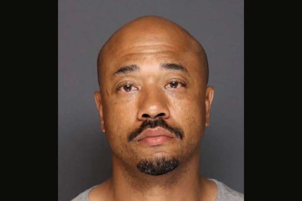 10time felon wanted in Rosedale mall carjacking Alpha News