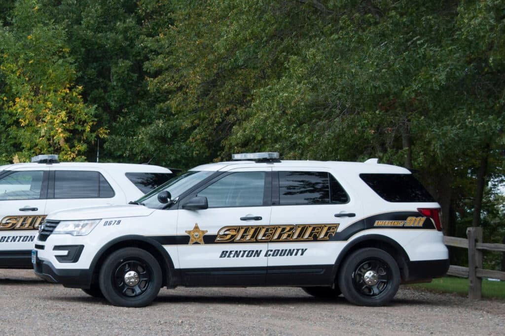 5 Law Enforcement Officers Shot In Benton County, Expected To Survive ...