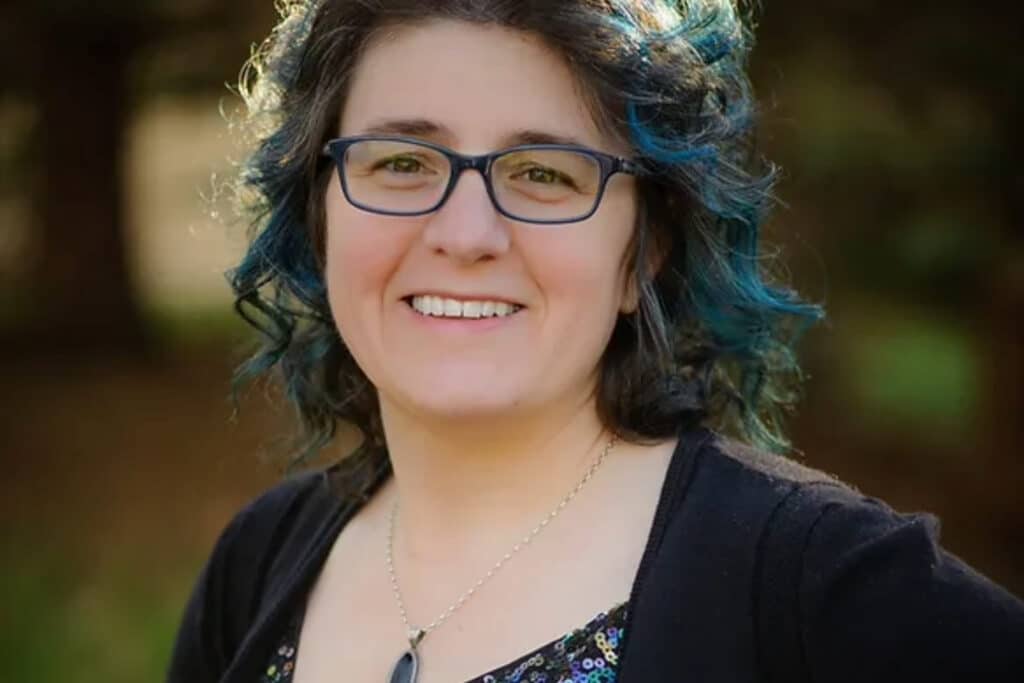 Leftwing school board member wins DFL primary for south metro House