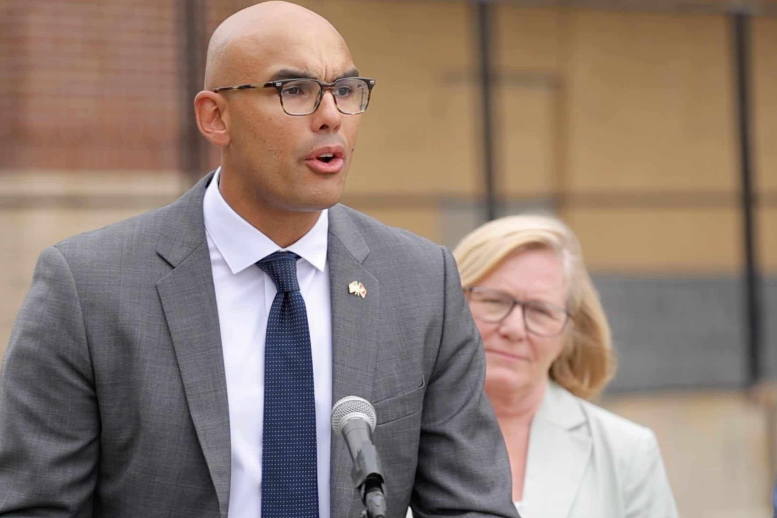 Outside fallen Third Precinct, House speaker criticizes Walz record on crime, illegal immigration