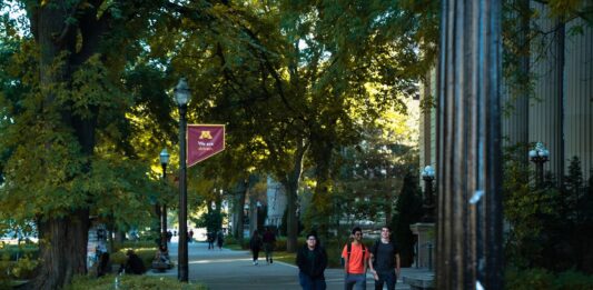 University of Minnesota students walk across the Twin Cities campus on Oct. 16, 2023. (Hayley Feland/Alpha News)