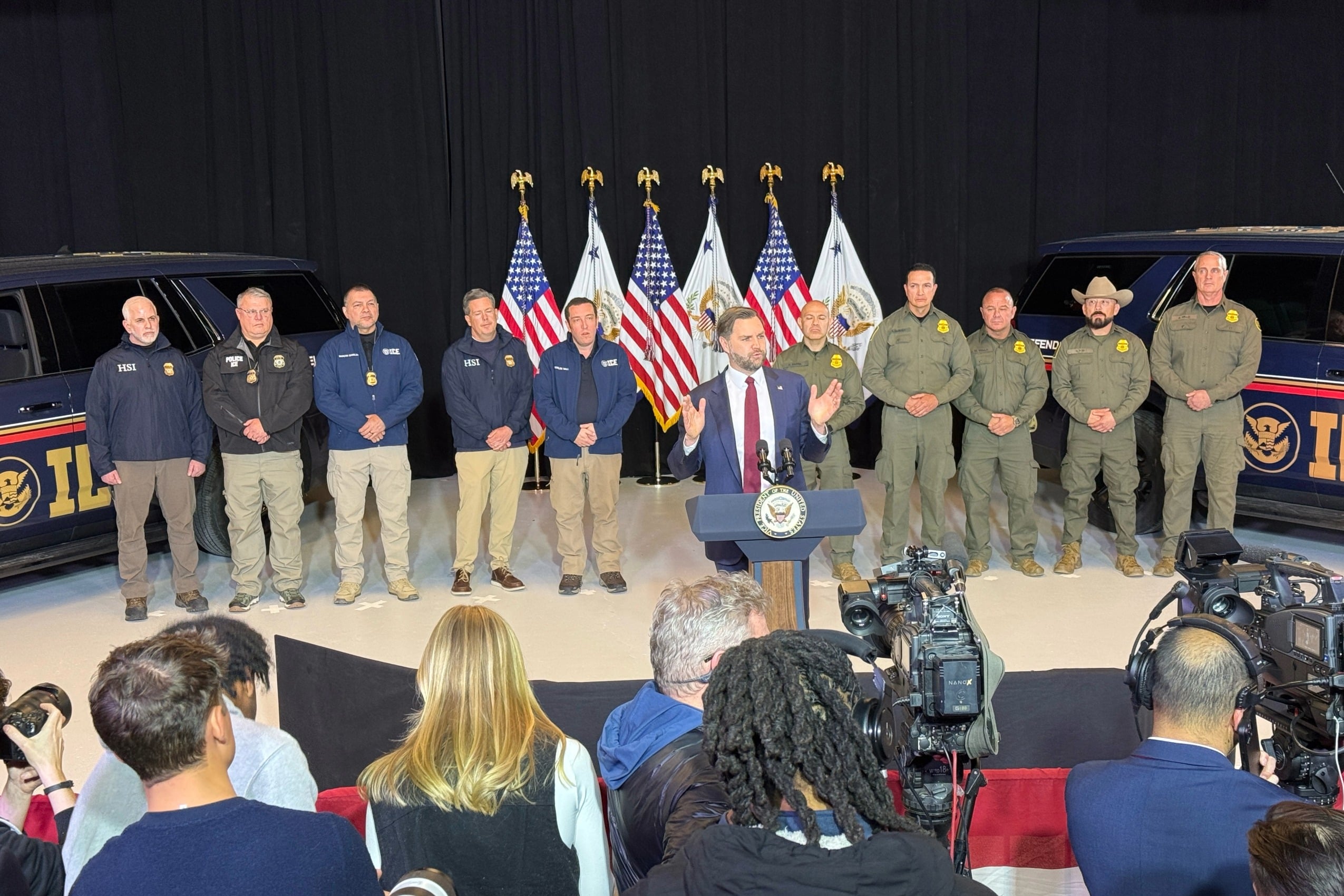 Vance visits Minneapolis, defends ICE operations and calls for cooperation from local officials | AlphaNews.org