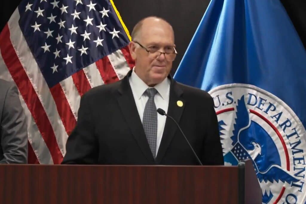 ICE surge to end in Minnesota, border czar Tom Homan announces | Alpha ...
