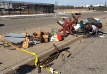 Police make arrests during anti-ICE protest at Whipple Federal Building