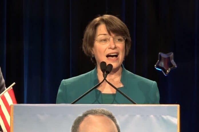 klobuchar (2) Klobuchar