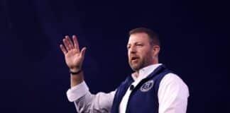 Markwayne Mullin