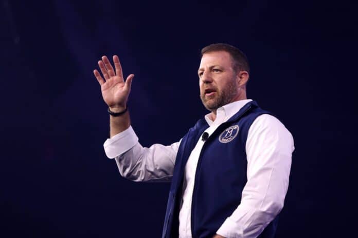Markwayne Mullin